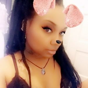 Meet your Posher, Ewanyah